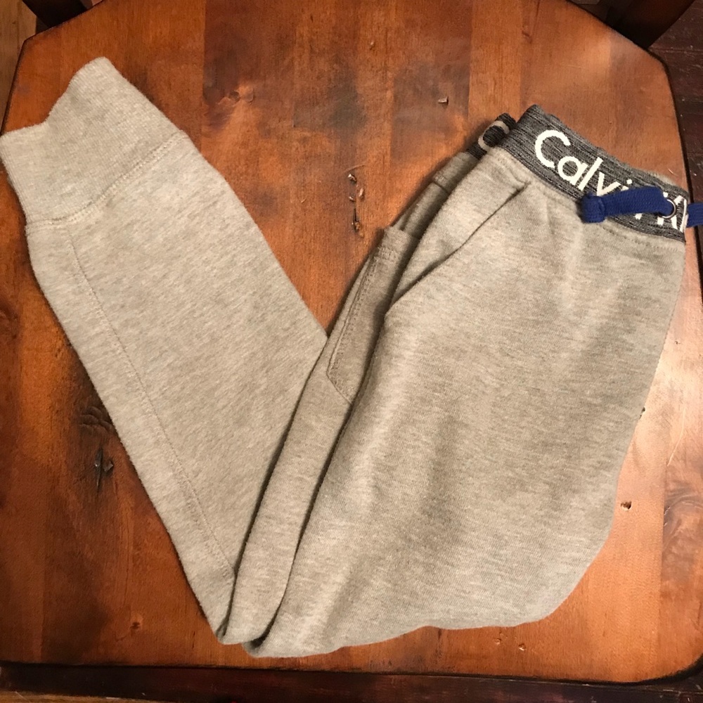 Calvin Klein Joggers (Boys 5)